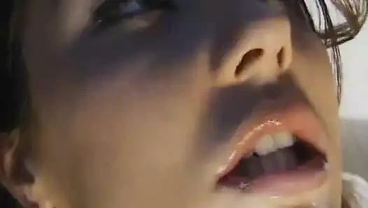 Sıcak esmer alır iki yükler