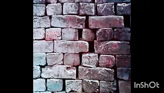 Sexy village girl shoots her nude MMS for sex while bathing,