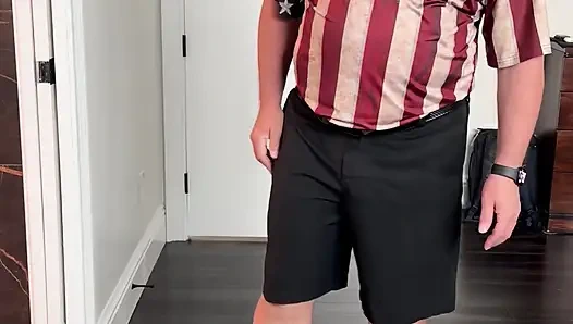 Baba golf kıyafetinin altında ne giyiyor?