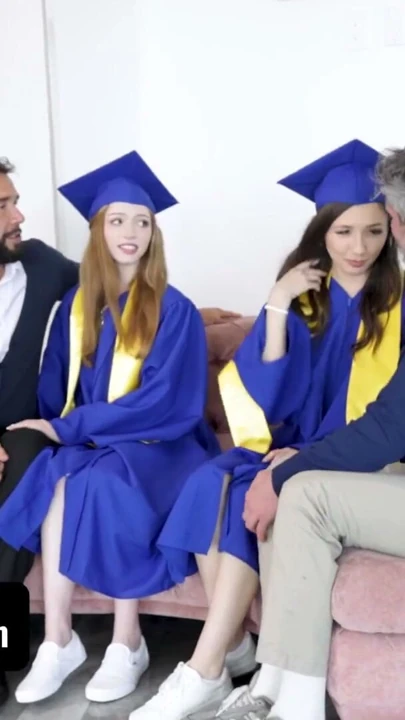 Maya ve Myra sonunda mezun oluyor ama bekaretlerini üvey babalarına kaptırmak için bir anlaşma yaptılar | Klip 1