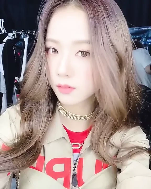 Koreli ünlü jisoo blackpink kpop