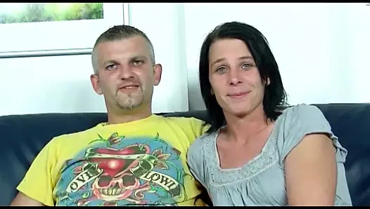 Dövmeli sarışın minyon amcık yalıyor