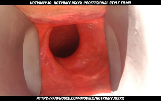 Hotkinkyjo xxl speculum ile götünü açıyor ve dildoyla 40 cm derinden sikiyor