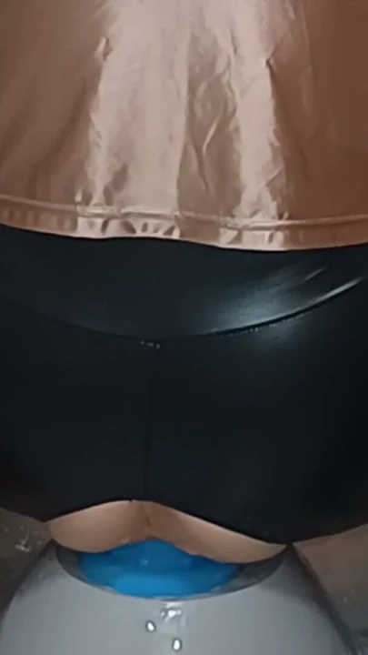 Sissy-Kuroko Anal Dev Dildo | Clip 1