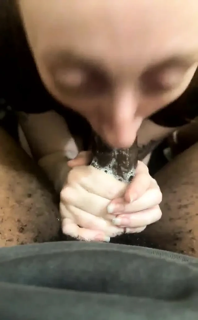 Трансляция началась на 15.02.2024 09:05 Am День Святого Валентина! Все, что я хочу, это сперма в глотке (камшот)