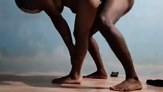 Tamil öğretmen sikme mami