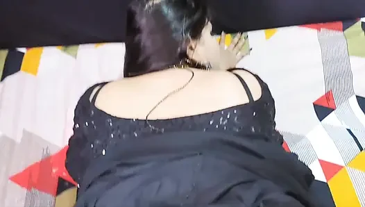 The father-in-law saw his young daughter-in-law fingering her