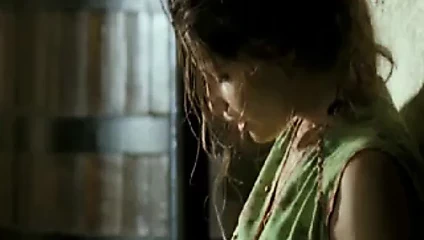 Laetitia casta - mavi bisiklet