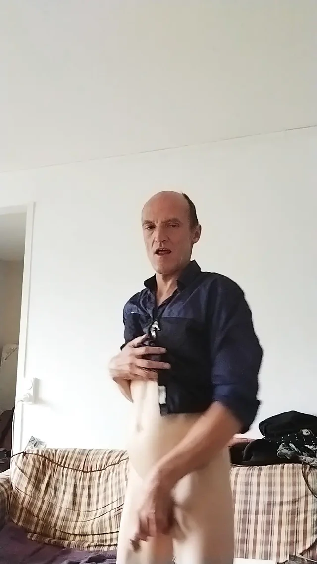 Frills olmadan sert... Evet, hepiniz için...!! ...