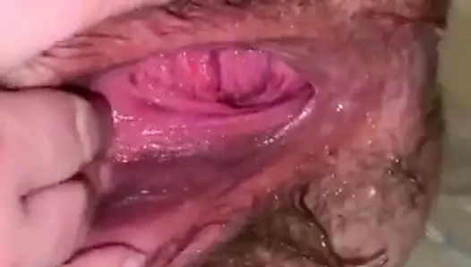 Şu işe yaramaz pembe amına bak!!!