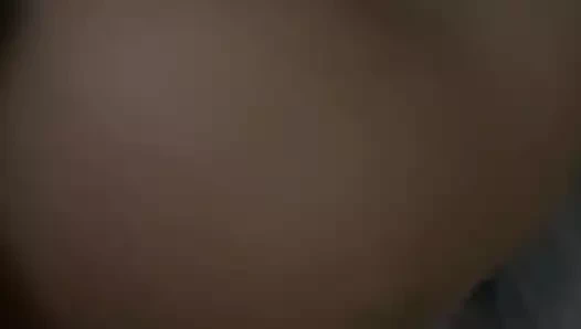 Lezzetli memelerde seks ve ıslak dölleme