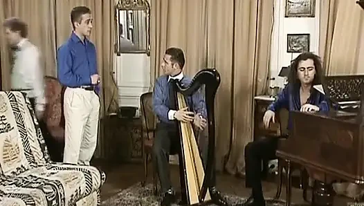 Almanya'dan amatör kızlar onları boşaltmak için burada