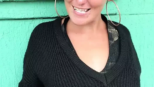 Yüzüme boşalmak lütfen