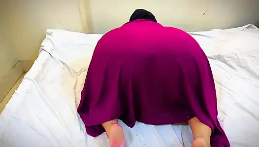 Güne yastıkla sikişmeden başemiyorum çünkü Arap süper ateşli orta yaşlı seksi kadınlar