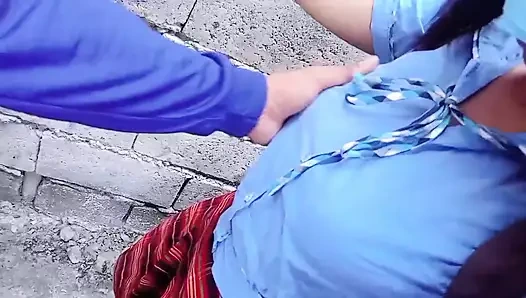 Ustabaşı ve azgın kolejli pinay