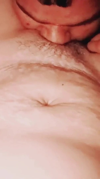 Ключевой момент из "Тайного траха и лизания киски и траха пальцами пар Телугу"