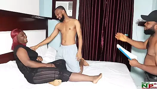 Natasha ve Pussy King'in yer aldığı seks yarışması