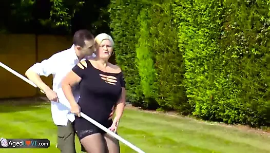 Busty İngiliz porno Hardcore