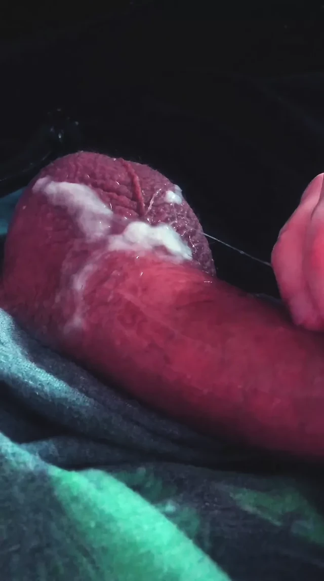 Дрочу мой большой хуй