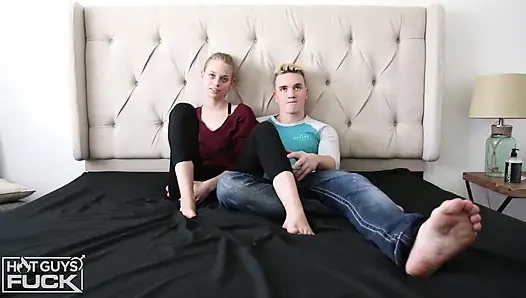 Хилли Billy трахает горячую подругу-блондинку из колледжа