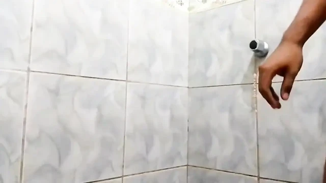 Gerçek desi yalnız adam duş videosu Hintli amatör hd