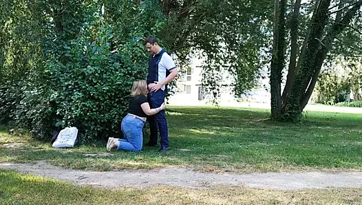 Normandiya'da riskli kamu oral seks derlemesi