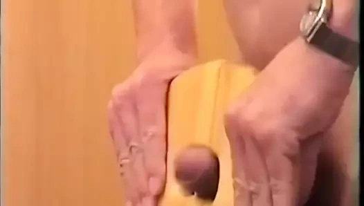 Ahşap sandalye sikişi boşalma