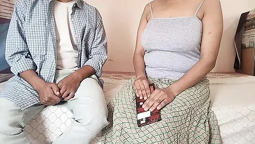 Kamwali bai köylü kızı ev sahibi oğlu tarafından sert sikiliyor, Hintçe ses xxx seks