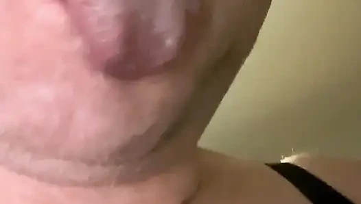 Azgın travesti çok paylaşılan erkekler istiyor