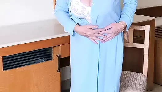 Şimdiye kadarki en ateşli olgun orta yaşlı seksi kadın azdırma derlemesi