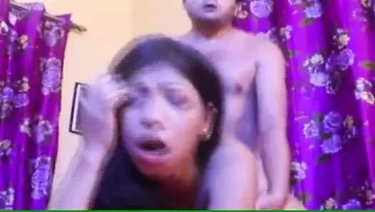 Hint desi bhabi var seks ile ona bf