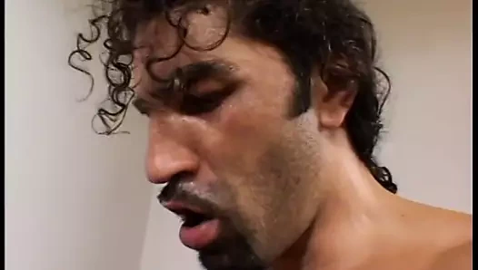 Seksi sarışın milf gets becerdin içinde the göt süre emme musluklar