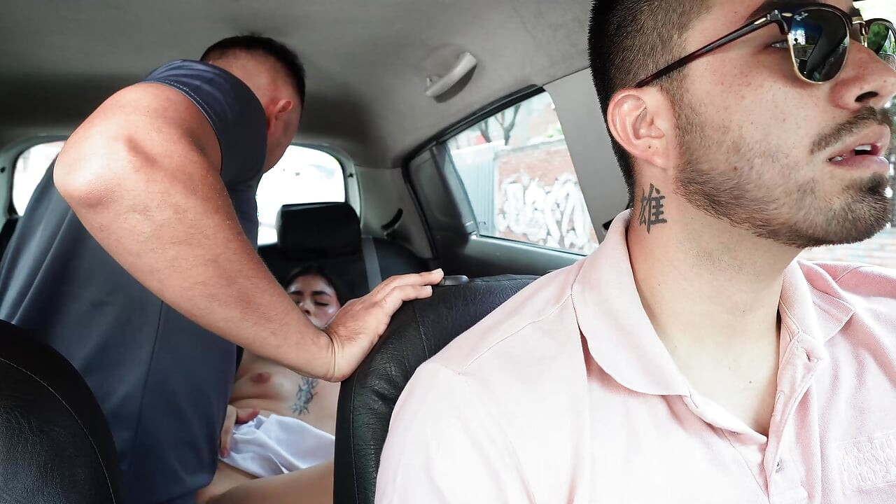 Uber Seks: Tinder Randevumla Yatıyorum Ve Yakalandım