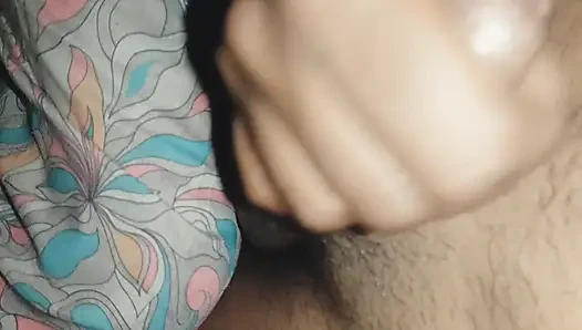 Üvey erkek kardeşim odamda seks ve elle muamele xxx desi hintli