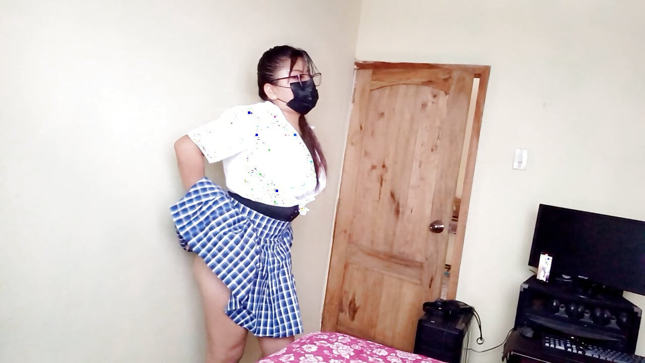 Viral!! Öğrenci matematiği geçmek için öğretmenine özel porno içeriği göndermeye karar verir