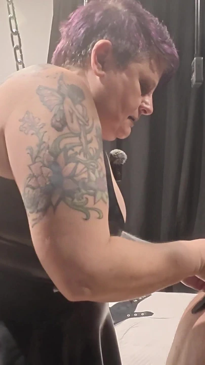 Lateks balon benimle yaklaşan seansı için hamile kalıyor | Klip 1