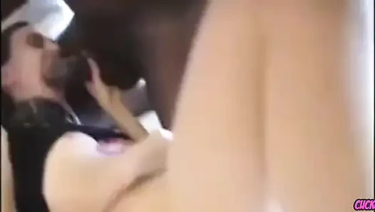 Милфа куколда - жена, которая изменяет