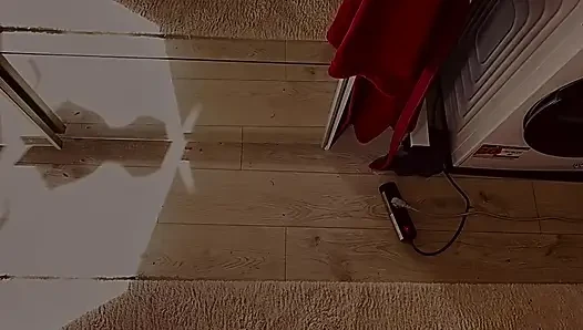 Gerçek (sarkık) yarağım giderek büyüyor ve kalınlaşıyor