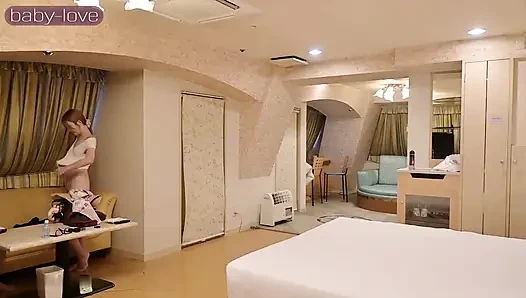 Sansürsüz kız Esthetician: kirli servis her damlayı boşaltıyor ve sonra dölleniyor