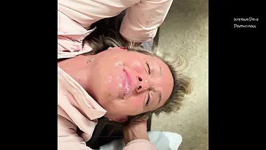 Orta yaşlı seksi kadın tabu