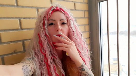 Sigara ve sigara dumanı fetişi