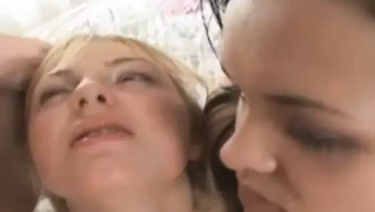 Çılgın sıcak Rus bebek becerdin