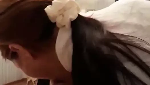 Azgın asyalı kazak dinara sürtük yarak emiyor