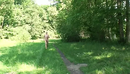 Nacktjogging am fkk