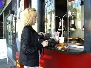 Almanca - benim günlük hayatım pizza ve cum