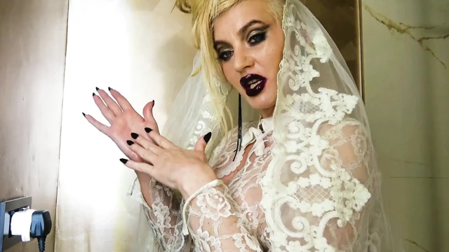 Kadın egemenliği ruj sexkisses