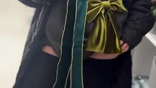 Dükkandaki seksi kız