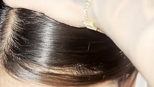 İtaatkar latin dom'un sikini emiyor ve tüm dölünü yutuyor