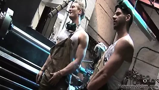 Uyum vizyon gianna Michaels playin the horoz ustası