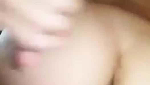 Ateşli sevimli kız